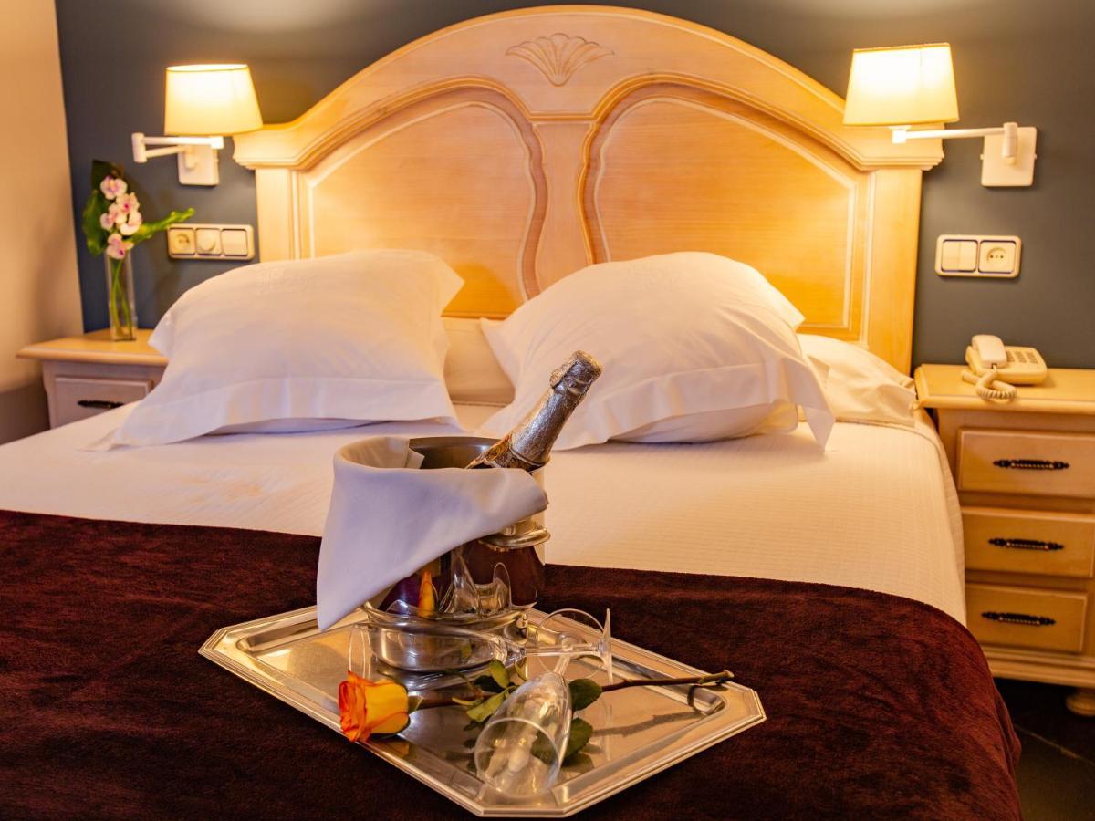 Hotel Palacio De La Vinona Oviedo Ngoại thất bức ảnh